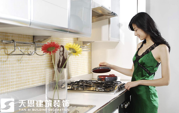 <a href=http://www.cshyb.cn/anli/ target=_blank class=infotextkey>合肥工裝</a>公司