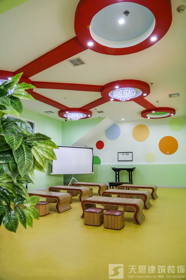<a href=http://www.cshyb.cn/youeryuan/ target=_blank class=infotextkey>合肥幼兒園裝修</a>中那些你不知道的墻裙種類